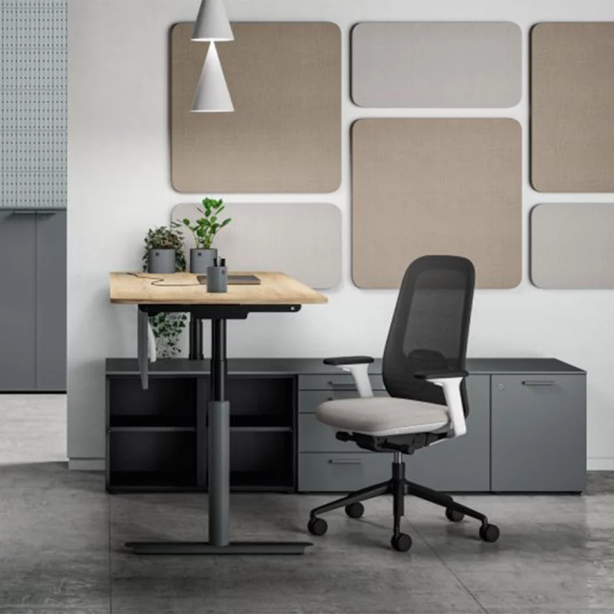 Bureau individuel réglable en hauteur Nuvola Bralco