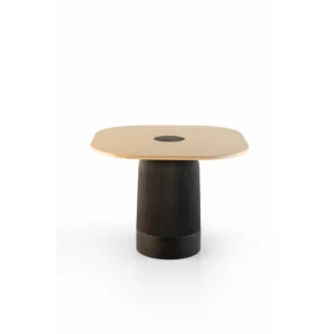 Table basse carrée Mahaia pied polyéthylène 100% recyclé